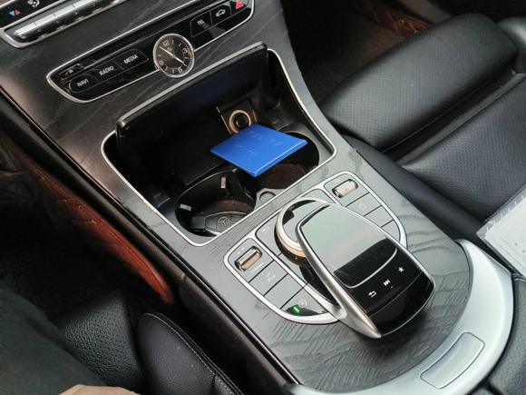 [上海·沪C] 二手奔驰奔驰C级2017款 改款 C 200 L 运动版