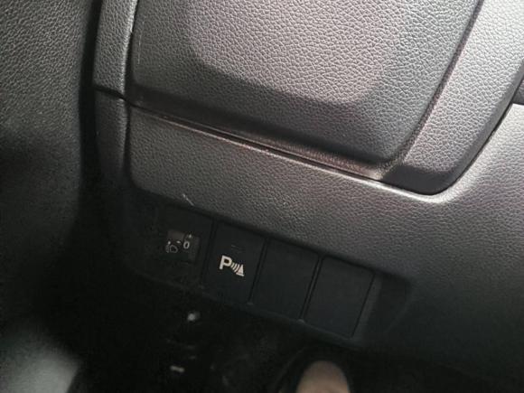 [武汉·鄂A] 二手本田飞度2016款 1.5L LXS CVT舒适天窗版