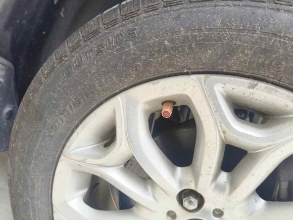 [上海·沪C] 二手福特翼搏2013款 1.5L 自动尊贵型