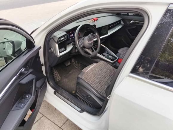 [南通·苏F] 二手奥迪奥迪A32021款 A3L Limousine 35 TFSI 时尚致雅型