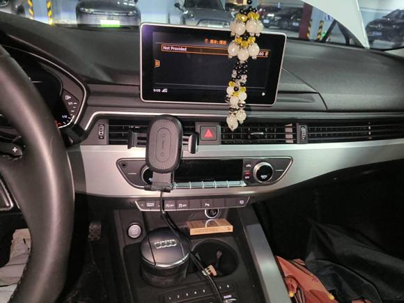 [杭州·浙A] 二手奥迪奥迪A4L2018款 30周年年型 40 TFSI 时尚型