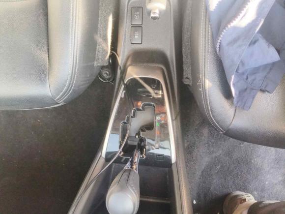 [上海·赣E] 二手丰田威驰FS2017款 1.5L CVT锋潮版