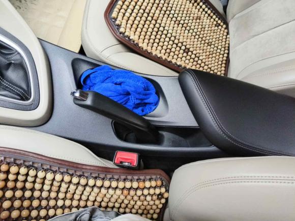 [成都·川A] 二手别克英朗2015款 15N 自动豪华型