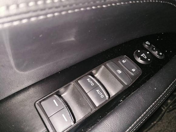 [武汉·鄂A] 二手本田冠道2017款 240TURBO 两驱豪华版