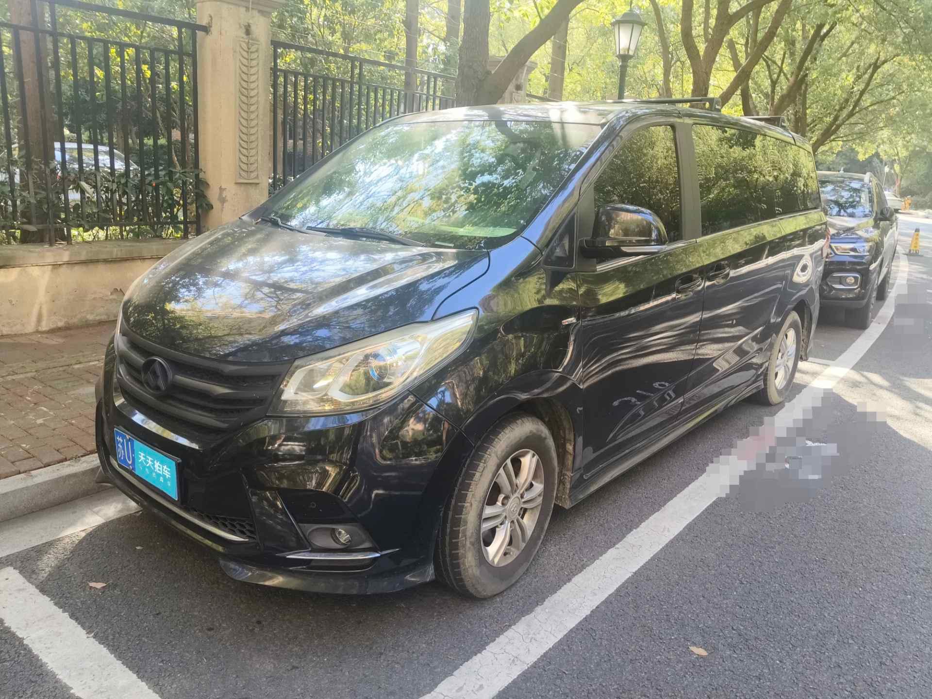 [苏州·苏U] 大通大通G102016款 2.0T 自动豪华版