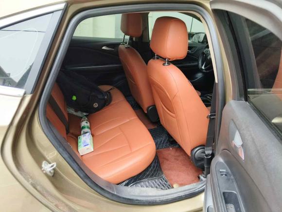 [武汉·鄂A] 二手别克威朗2015款 三厢 20T 双离合领先型