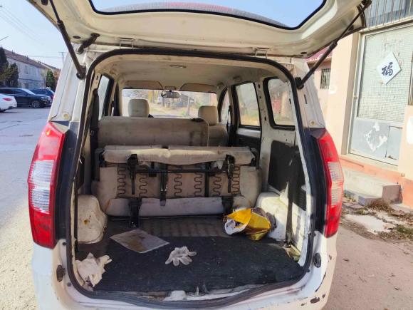 [青岛·鲁B] 二手五菱汽车五菱宏光2015款 1.2L S 基本型国V