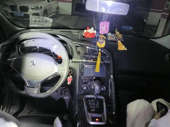 [上海·沪C] 二手标致标致30082015款 2.0L 自动潮流版