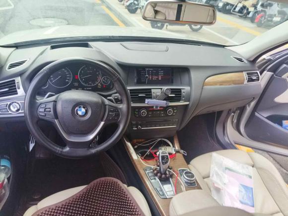[深圳·粤B] 二手宝马宝马X32011款 xDrive35i 豪华型