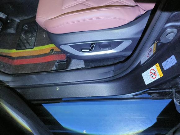 [深圳·粤B] 二手长安长安CS75 PLUS 智电iDD2023款 智电iDD 智领型