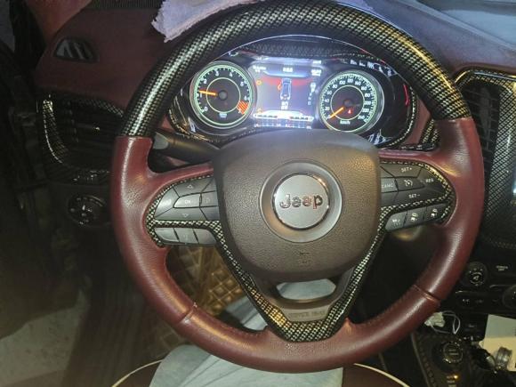 [武汉·鄂A] 二手Jeep自由光2014款 2.4L 豪华版