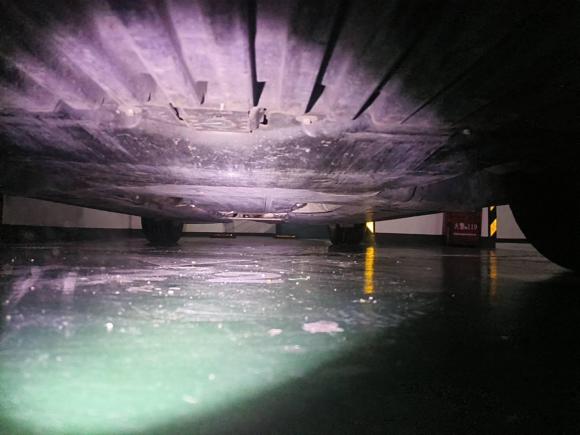 [深圳·粤B] 二手奔驰奔驰E级2017款 E 300 L 运动时尚型