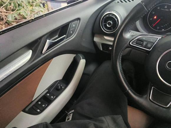 [台州·浙J] 二手奥迪奥迪A32014款 Sportback 35 TFSI 自动时尚型