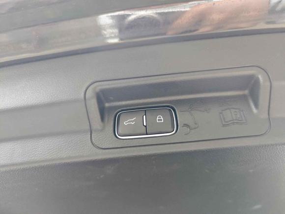 [上海·沪A] 二手福特探险者2020款 EcoBoost 285 后驱风尚版 7座