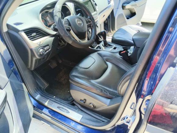 [常州·苏D] 二手Jeep自由光2016款 2.0L 优越版