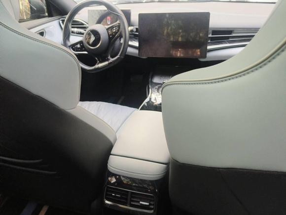 [南昌·赣A] 二手比亚迪海豹2022款 550km 标准续航后驱版尊贵型