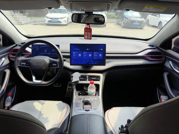 [深圳·粤B] 二手比亚迪驱逐舰052022款 DM-i 55KM 豪华型