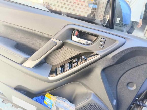 [上海·沪A] 二手斯巴鲁森林人2016款 2.5i 尊贵导航版