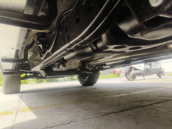 [常州·苏D] 二手中国重汽搏胜2024款 乘用 2.0T自动柴油四驱标轴 尊享版