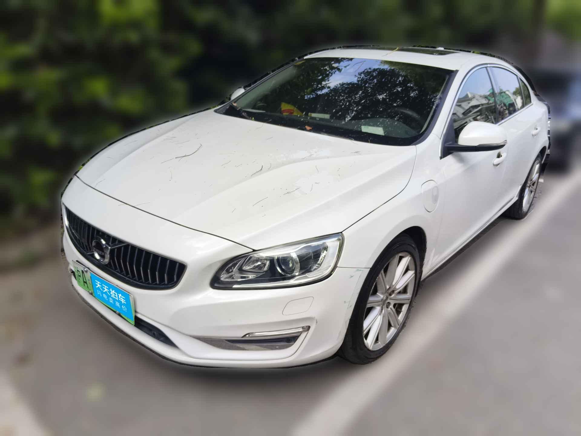 [上海·沪A] 沃尔沃沃尔沃S60插电式混动2018款 S60L E驱混动 T6进取版