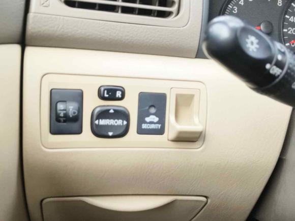 [上海·湘D] 二手丰田花冠2011款 1.6L 自动豪华版