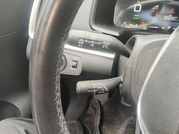 [广州·粤A] 二手荣威荣威i6新能源2017款 45T 混动互联智享版