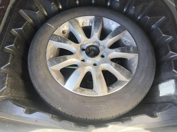 [上海·沪C] 二手别克林荫大道2011款 博鳌论坛纪念版