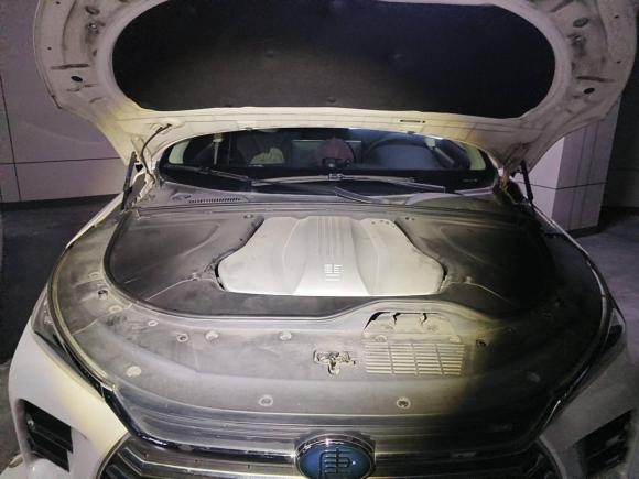 [广州·粤A] 二手比亚迪唐新能源2018款 DM 2.0T 全时四驱智联创领型 7座 国V