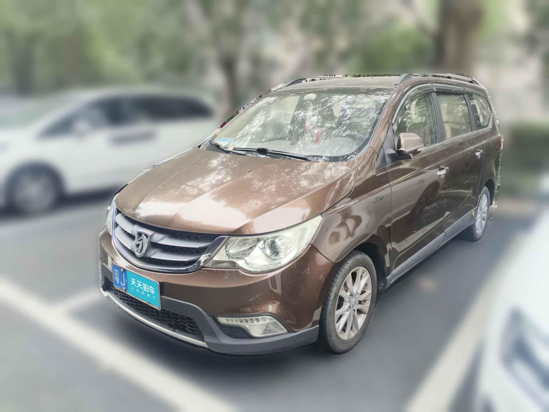 [杭州·粤J] 宝骏宝骏7302014款 1.5L 手动舒适型 7座