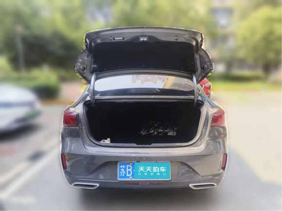 [无锡·苏B] 二手长安逸动2023款 畅享版 PLUS 蓝鲸NE 1.4T GDI DCT尊贵版