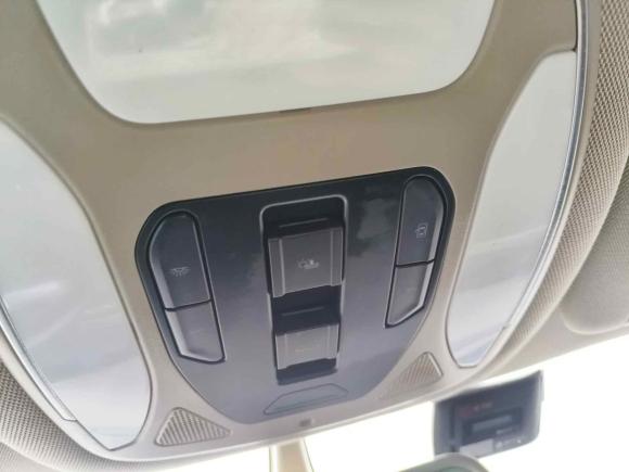 [常州·苏D] 二手众泰众泰T7002017款 1.8T 双离合尊贵型