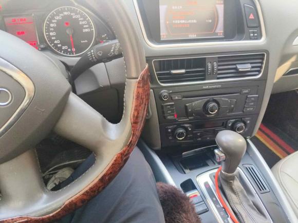 [嘉兴·沪C] 二手奥迪奥迪Q52010款 2.0TFSI 技术型