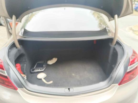 [上海·沪C] 二手别克君威2015款 1.6T 精英技术型