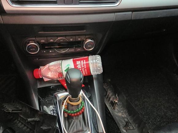 [深圳·粤B] 二手马自达马自达3 昂克赛拉2016款 三厢 1.5L 自动豪华型