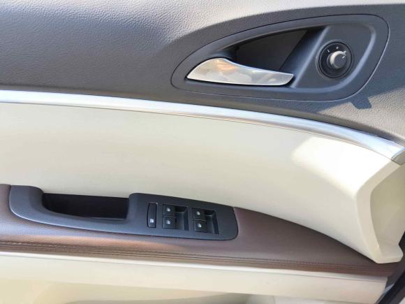 [上海·沪D] 二手别克别克GL82022款 陆上公务舱 652T 舒适型