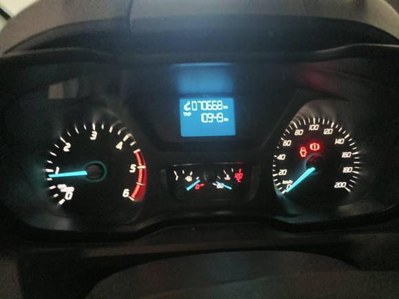 [南通·苏F] 二手福特全顺2017款 2.0T柴油多功能商用车短轴低顶国IV