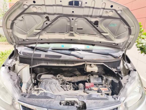 [上海·苏K] 二手日产日产NV2002014款 1.6L CVT豪华型 国IV