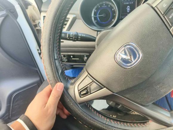 [湖州·湘F] 二手长安长安CS352017款 1.6L 自动豪华型