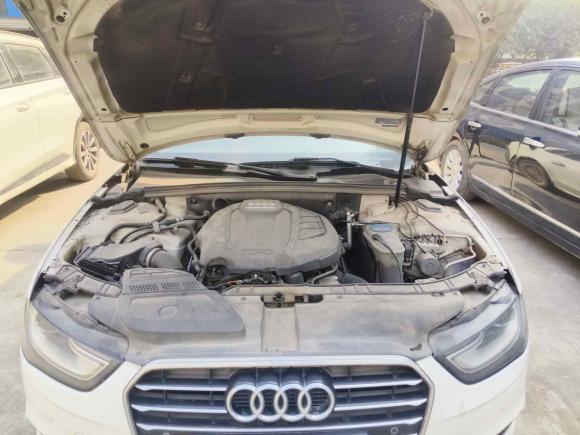 [义乌·浙G] 二手奥迪奥迪A4L2016款 35 TFSI 典藏版 自动标准型