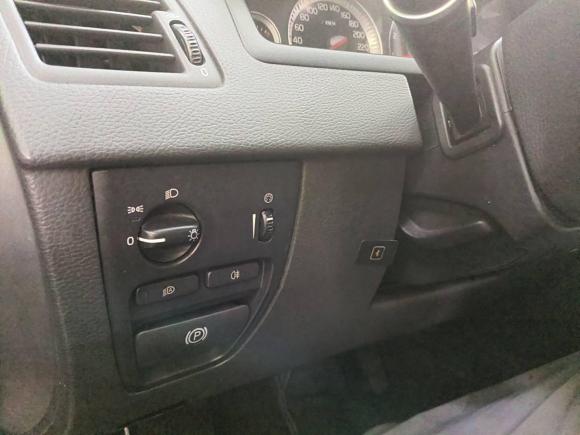 [青岛·鲁B] 二手沃尔沃沃尔沃XC902011款 2.5T 北欧豪华版