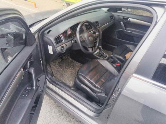 [苏州·苏E] 二手大众朗逸2013款 1.6L 自动豪华版