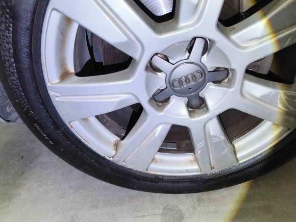 [上海·沪H] 二手奥迪奥迪A6L2009款 2.4L 舒适型