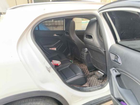 [济南·鲁S] 二手奔驰奔驰GLA2017款 GLA 200 动感型