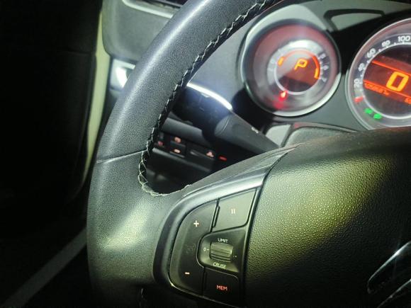 [杭州·浙A] 二手雪铁龙雪铁龙C4L2013款 1.8L 自动劲智版