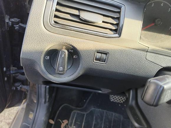 [常州·苏D] 二手大众桑塔纳2016款 1.6L 自动风尚版