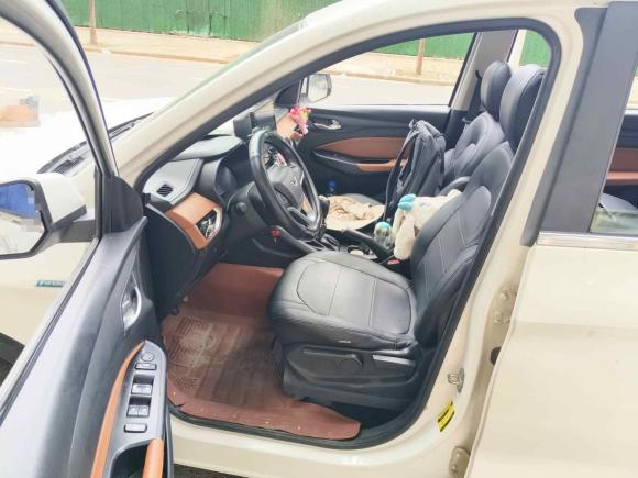 [武汉·鄂W] 二手五菱汽车五菱宏光S32018款 1.5T 手动豪华型 国V