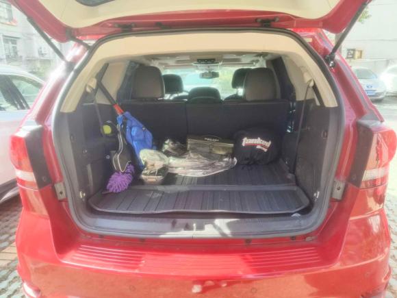 [武汉·鄂A] 二手道奇酷威2016款 2.0TD 四驱旅行版