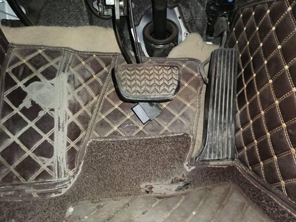 [南通·苏F] 二手丰田皇冠2010款 2.5L Royal 真皮天窗版