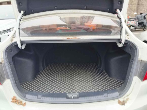 [常州·豫G] 二手长安悦翔V72015款 1.6L 自动乐享型 国IV