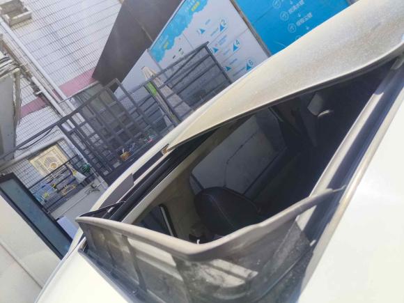 [深圳·鄂L] 二手荣威荣威RX52016款 20T 两驱自动旗舰版